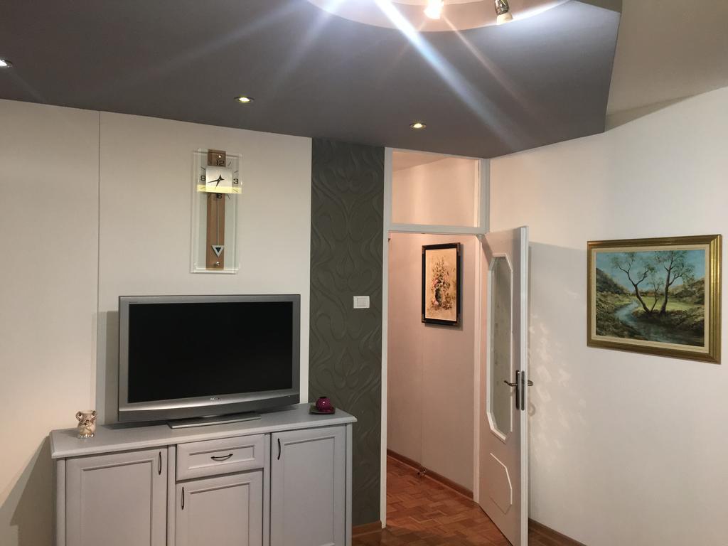 Apartment Milos Belgrad Exteriör bild